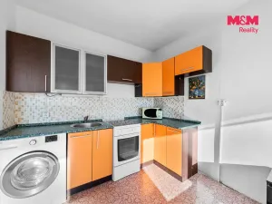 Prodej bytu 1+kk, Ústí nad Labem - Bukov, Dukelských hrdinů, 30 m2