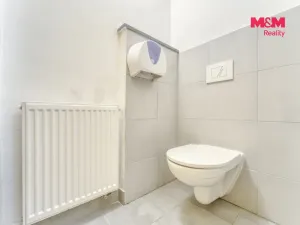 Pronájem obchodního prostoru, Karlovy Vary, Bělehradská, 100 m2