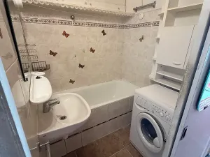 Prodej bytu 2+1, Čelákovice, Spojovací, 58 m2