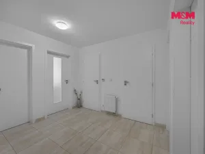 Prodej bytu 4+kk, Praha - Uhříněves, Jindřicha Bubeníčka, 76 m2