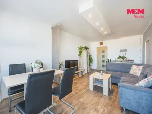 Prodej bytu 3+1, Chrudim - Chrudim III, Fibichova, 74 m2