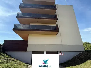 Prodej bytu 2+kk, Slaný, Lázeňská, 54 m2