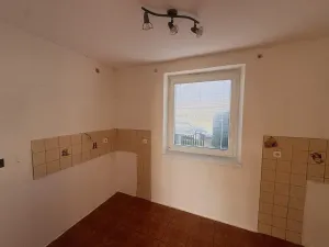 Prodej bytu 3+1, Jičín, Hradecká, 63 m2