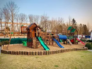 Prodej restaurace, Říčany, Olivova, 909 m2