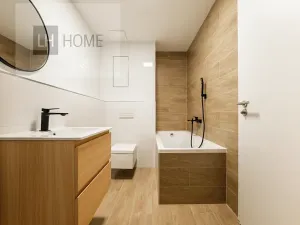Prodej bytu 3+kk, České Budějovice, Čakovská, 83 m2