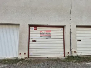 Pronájem garáže, Tábor, Staroklokotská, 18 m2