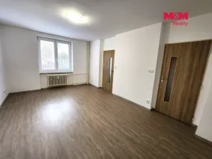 Prodej bytu 2+1, Louny, Tyršovo nám., 54 m2