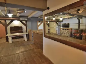 Pronájem restaurace, Čisovice, 181 m2