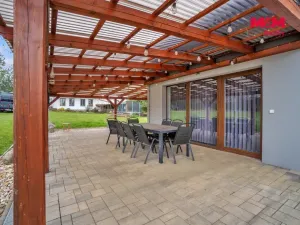 Prodej rodinného domu, Podhradí - Čejkovice, 225 m2