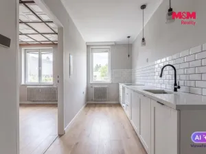 Prodej rodinného domu, Sadská, Pražská, 210 m2