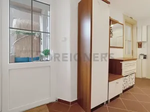 Prodej bytu 2+kk, Praha, 5. května, 51 m2