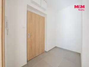 Pronájem bytu 1+kk, Cheb, K Pomezí, 41 m2