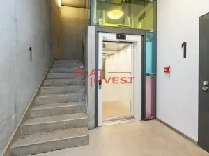 Prodej bytu 2+kk, Praha - Břevnov, Ve Střešovičkách, 57 m2