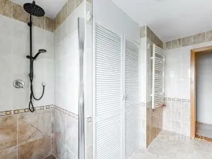 Prodej rodinného domu, Hradištko, V Klících, 240 m2