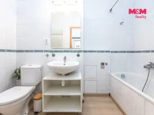 Pronájem bytu 2+kk, Praha - Hlubočepy, Wassermannova, 48 m2
