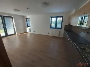 Pronájem bytu 2+kk, Středokluky, Nad Běloky, 62 m2