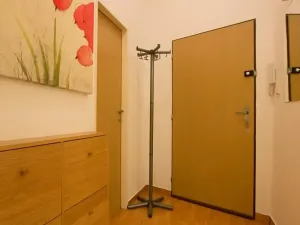 Pronájem bytu 2+kk, Praha - Holešovice, U průhonu, 50 m2