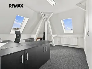 Pronájem kanceláře, Plzeň, Ostrovní, 68 m2