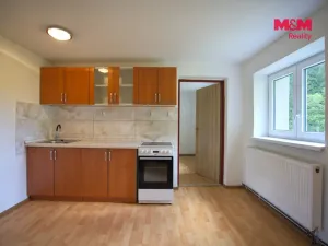 Prodej rodinného domu, Hutisko-Solanec - Solanec pod Soláněm, 180 m2