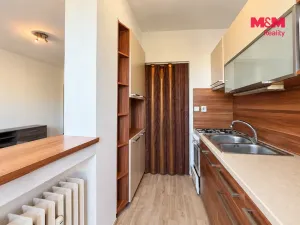 Pronájem bytu 2+1, Zlín - Mladcová, Mokrá II, 47 m2