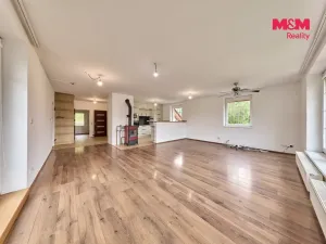 Prodej chalupy, Bernartice, 226 m2