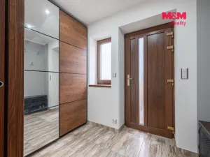 Prodej rodinného domu, Neustupov, 450 m2