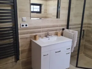 Pronájem rodinného domu, Zvoleněves, 85 m2