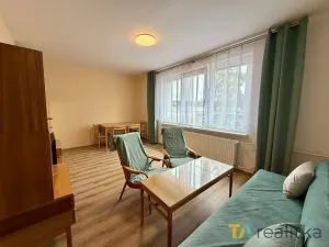 Pronájem bytu 1+kk, Orlová, Květinová, 31 m2