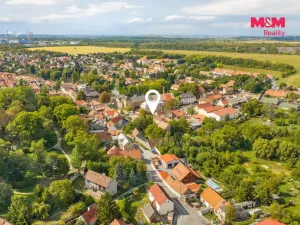 Prodej obchodního prostoru, Buštěhrad, Náměstí, 226 m2