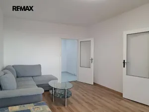 Pronájem bytu 3+1, Praha - Modřany, Botevova, 72 m2