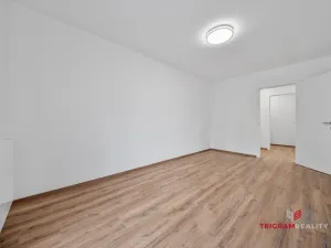 Pronájem bytu 2+kk, Hradec Králové - Třebeš, Pod Zámečkem, 60 m2