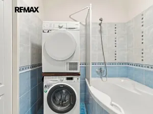 Prodej bytu 2+kk, Plzeň, Na Dolíkách, 56 m2