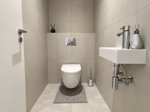 Pronájem bytu 4+kk, Praha - Radlice, U Komína, 119 m2