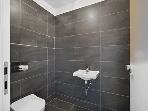 Prodej bytu 5+kk, Praha - Smíchov, Akáciová, 185 m2