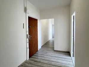 Pronájem bytu 2+1, Chomutov, Kamenný vrch, 58 m2