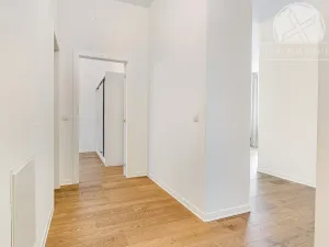 Prodej bytu 3+kk, Praha - Smíchov, Kmochova, 69 m2