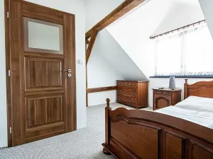 Prodej ubytování, Břežany I, 400 m2