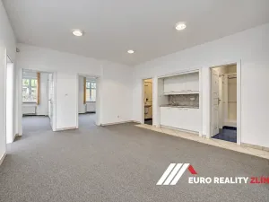 Pronájem vily, Zlín, Vršava I, 477 m2