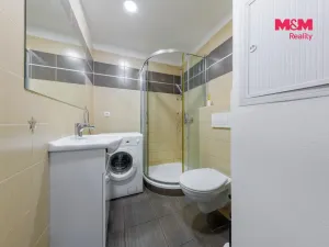 Pronájem bytu 2+kk, Karlovy Vary - Drahovice, Vrchlického, 40 m2