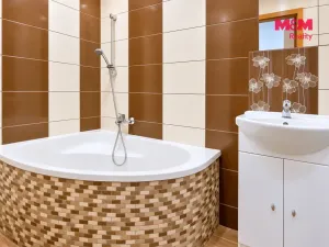 Prodej bytu 3+1, Sokolov, Sokolovská, 70 m2