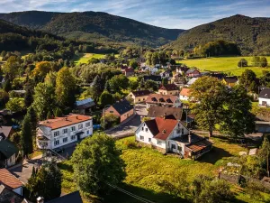 Prodej rodinného domu, Hejnice, 219 m2