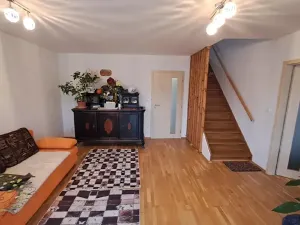 Prodej bytu 5+kk, Tišice, Hasičská, 120 m2