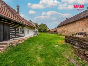 Prodej rodinného domu, Lužná, Masarykovo nám., 165 m2