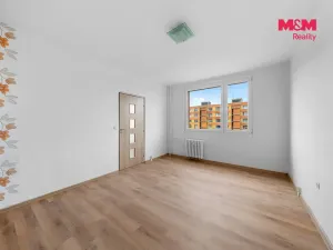 Pronájem bytu 1+1, Ústí nad Labem - Severní Terasa, Šípková, 33 m2