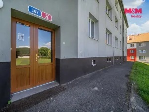 Prodej bytu 2+1, Hrádek - Nová Huť, 1. máje, 56 m2
