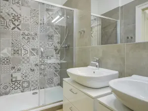 Pronájem bytu 2+kk, Praha, Myslíkova, 70 m2