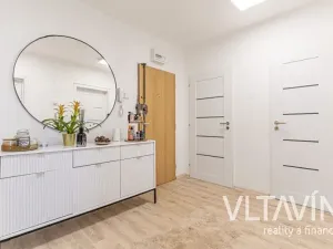 Prodej bytu 2+kk, Praha - Braník, Roškotova, 47 m2