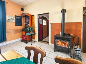 Pronájem restaurace, Praha - Hostivař, U hostivařského nádraží, 127 m2