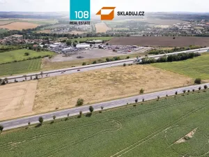 Pronájem skladu, Holubice, 3000 m2