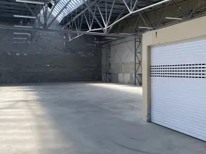 Pronájem skladu, Žatec, Purkyněho, 4000 m2